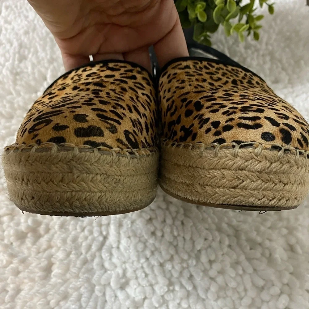 Gianni Bini Leopard Print Calf Hair Espadrilles Slip On Platforms Women’s size 8